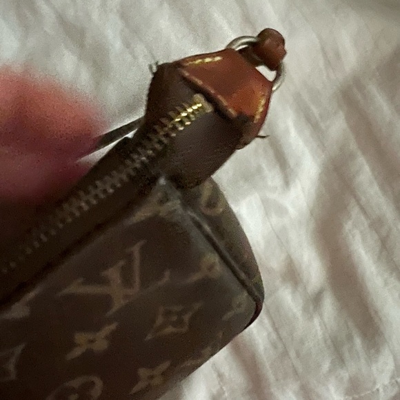 💯 Authentic Louis Vuitton Pochette - Picture 7 of 7